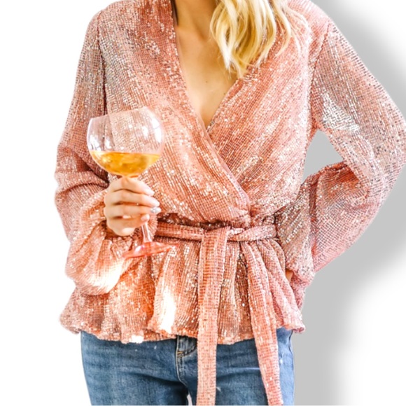 ENDLESS ROSE belted sequin blouse - Picture 4 of 5